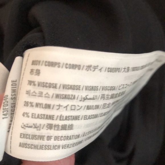 Abercrombie & Fitch Fitted Slit Asymmetrical Tulip Skirt - Picture 9 of 9